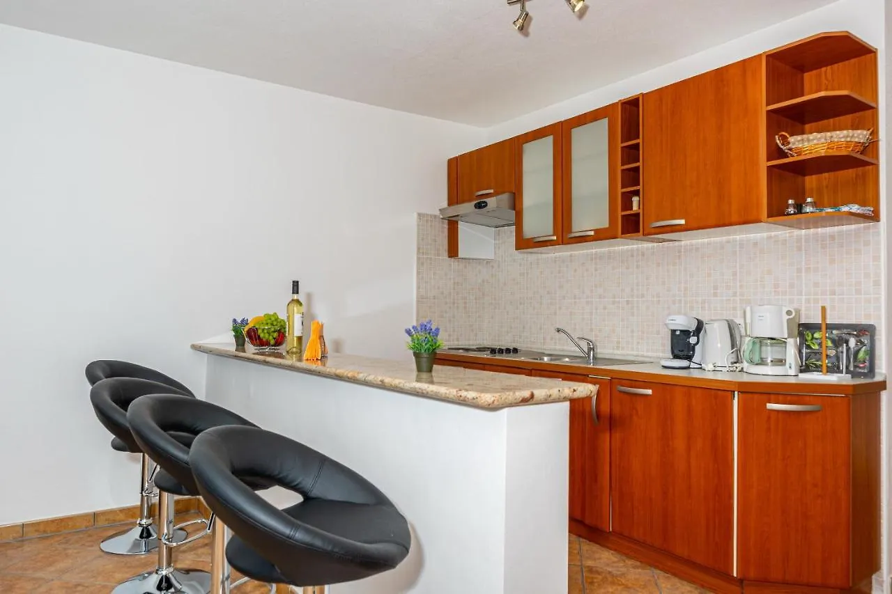 Apartments Lacic 2 Crikvenica