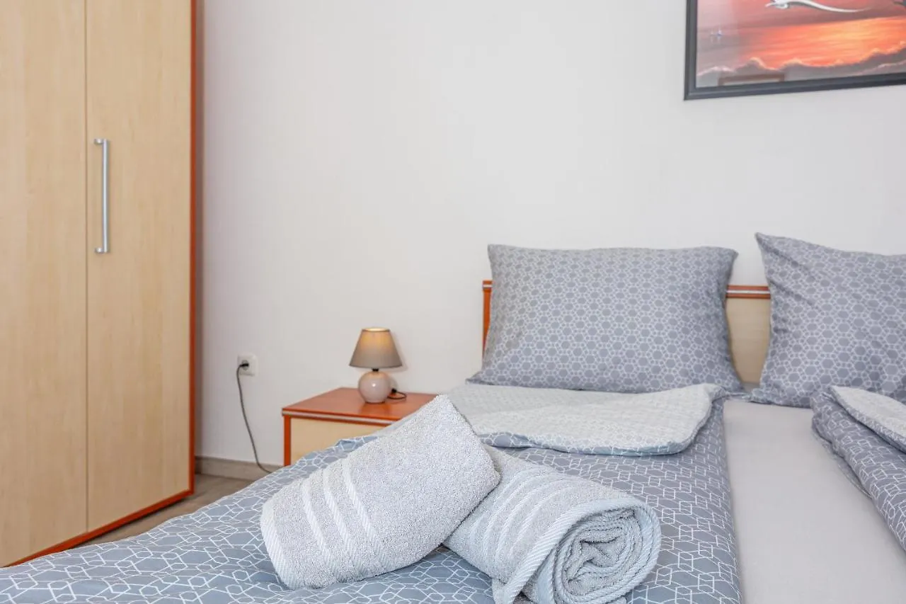 Apartments Lacic 2 Crikvenica