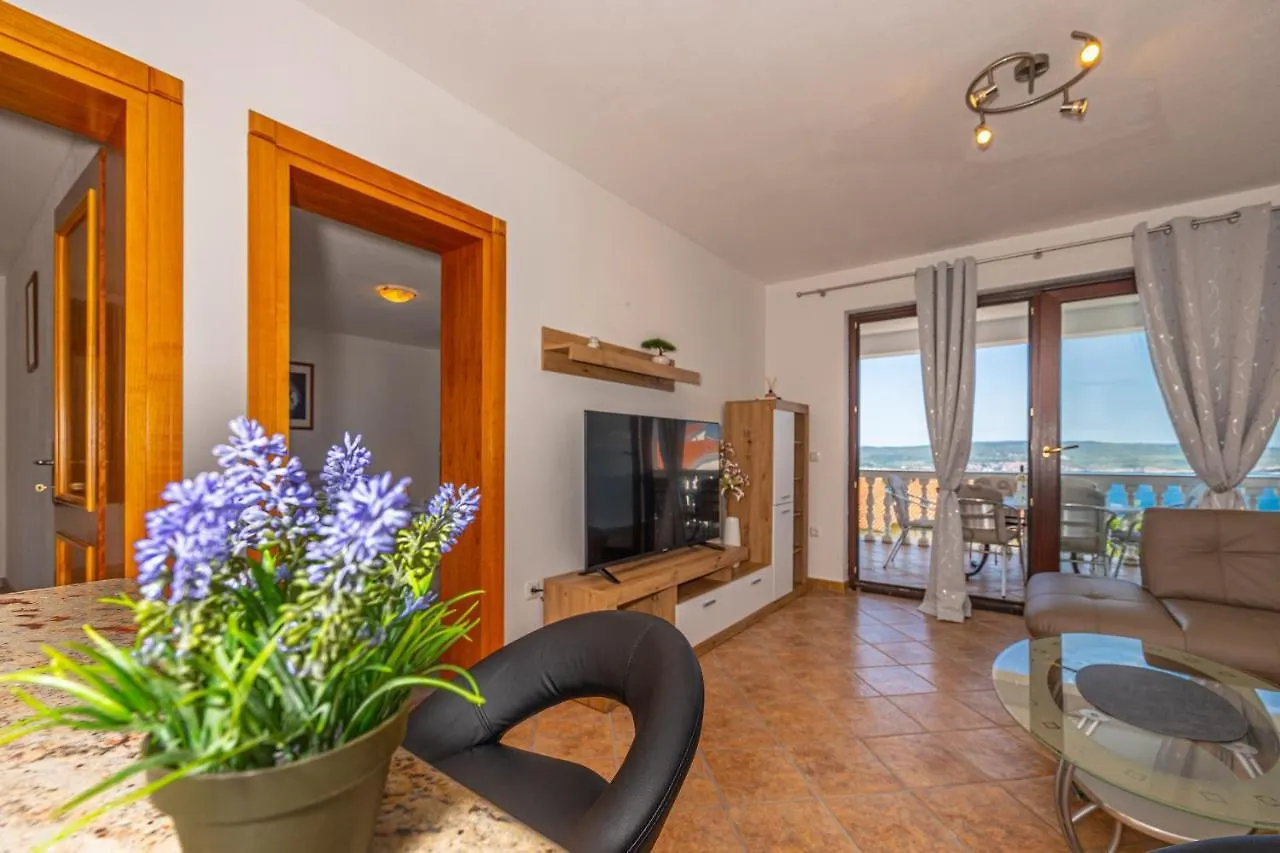 Apartments Lacic 2 Цриквеница